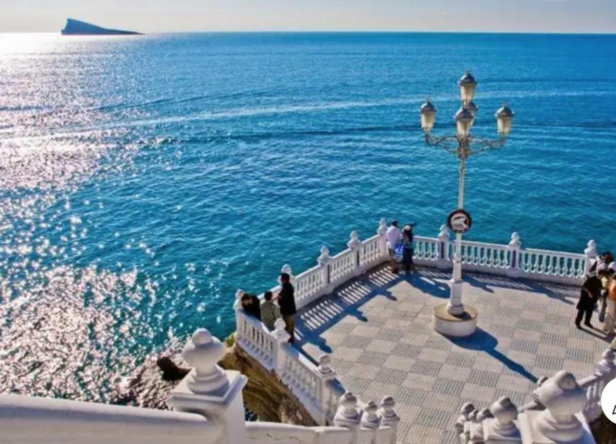 Apartamento En El Centro A Un Minuto De La Playa Benidorm Ngoại thất bức ảnh
