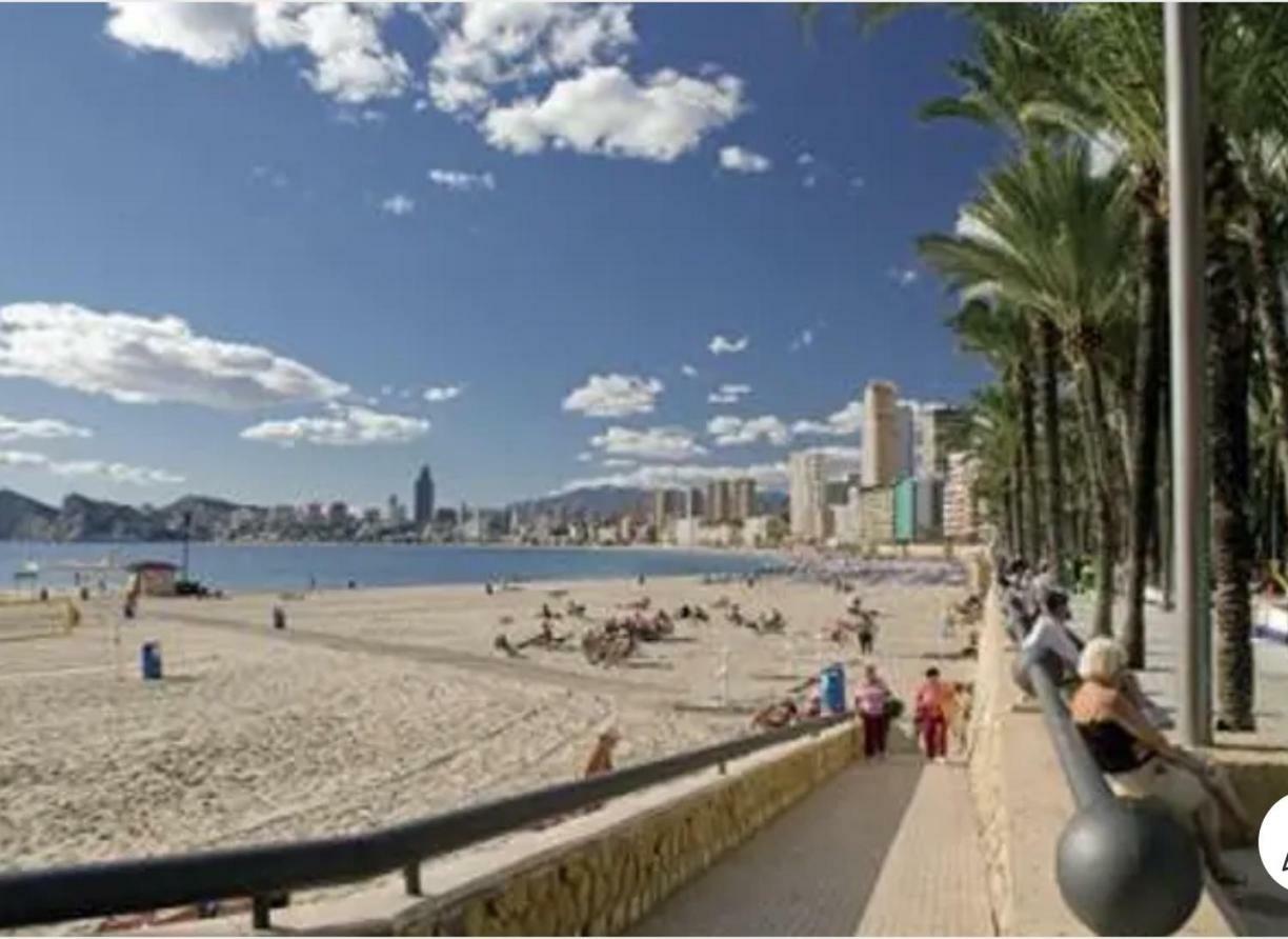 Apartamento En El Centro A Un Minuto De La Playa Benidorm Ngoại thất bức ảnh